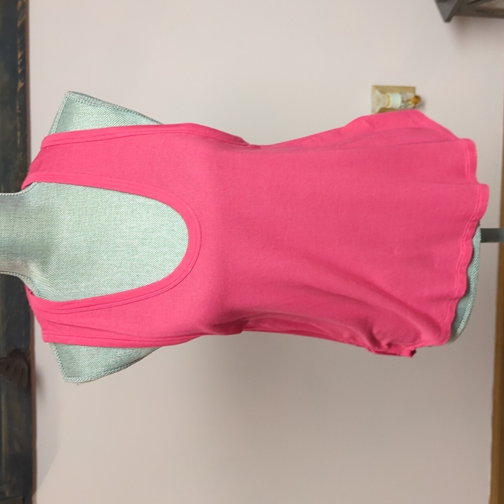 We The Free Take the Plunge Tank NWT